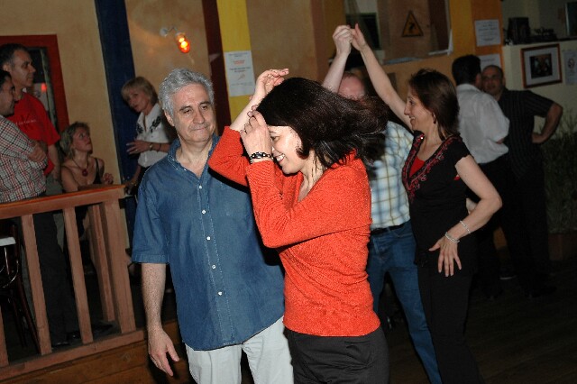 min 2006 06 06 latino 108